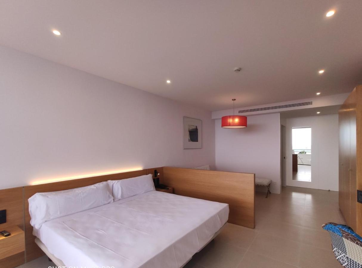 แกรน โฮเต็ล เรย์มาร์ Hotel ตอสซาเดมาร์ ภายนอก รูปภาพ