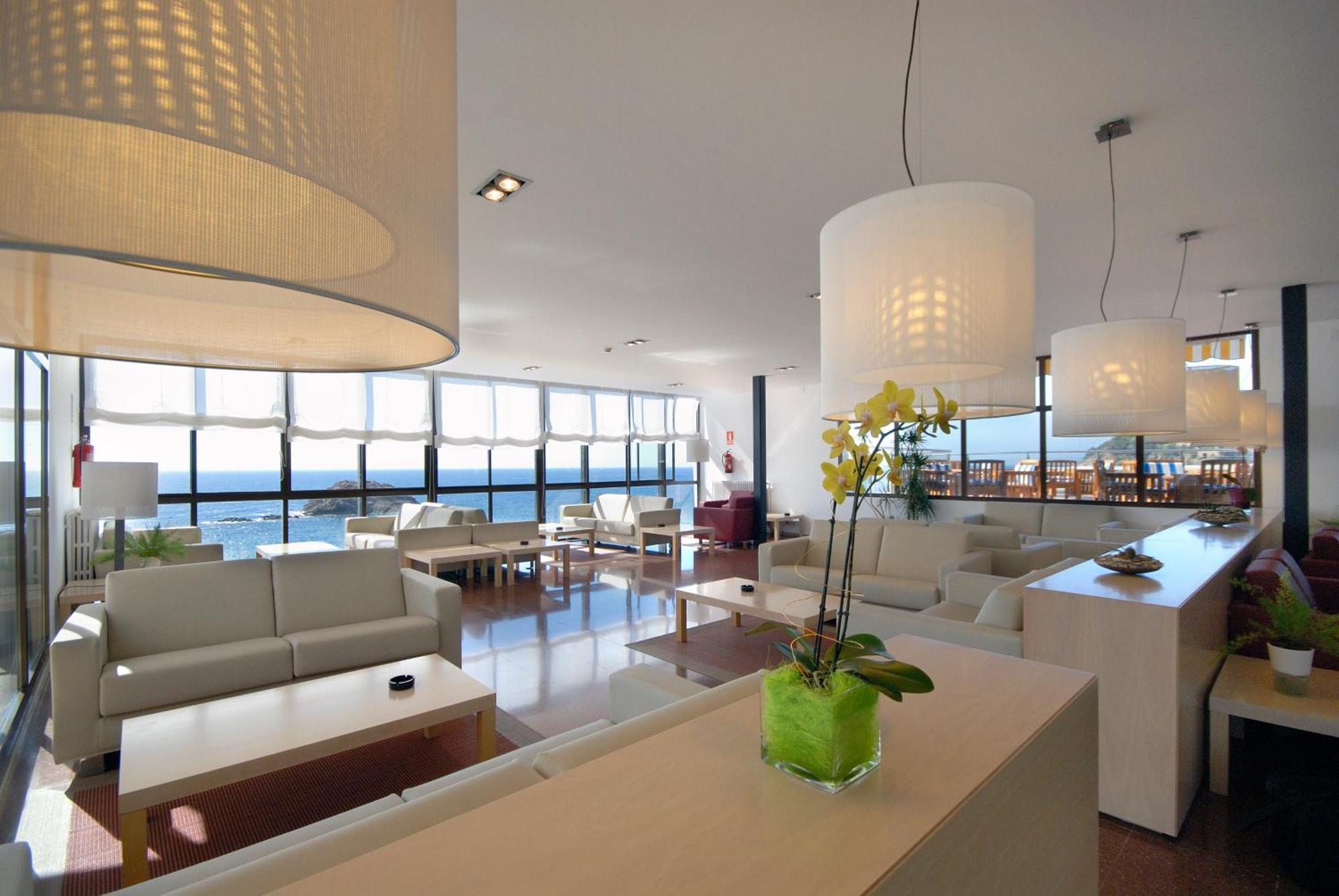 แกรน โฮเต็ล เรย์มาร์ Hotel ตอสซาเดมาร์ ภายใน รูปภาพ